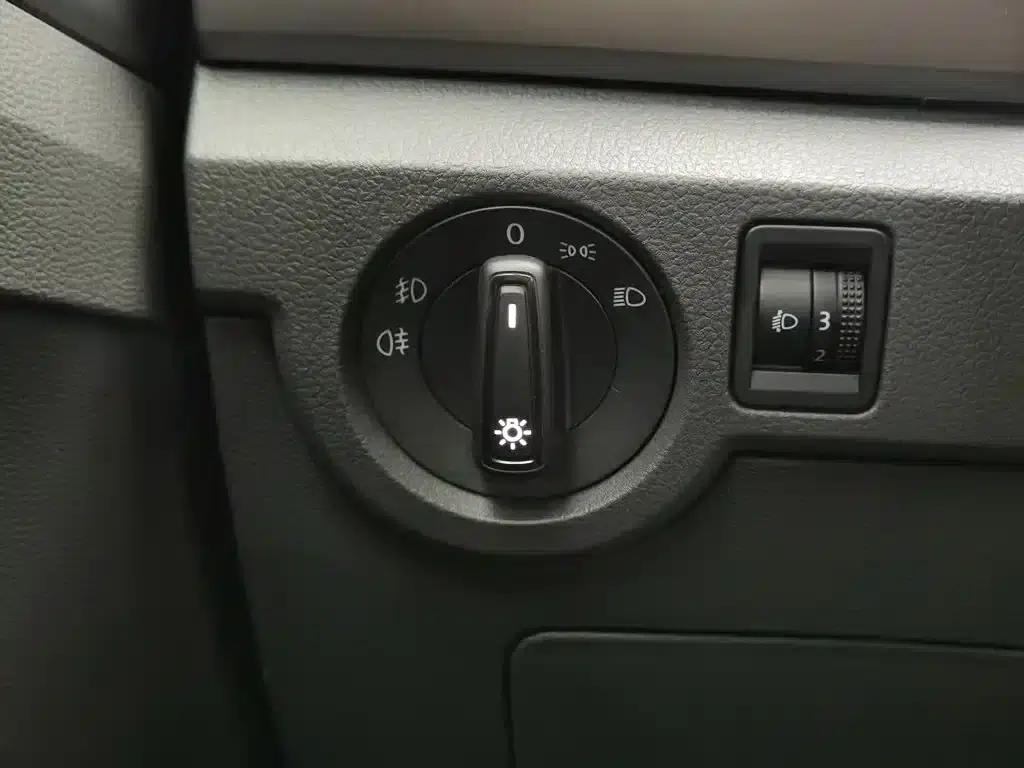 2022 Volkswagen T-Cross 280TSI DSG Comfort Edition — миниатюра 21