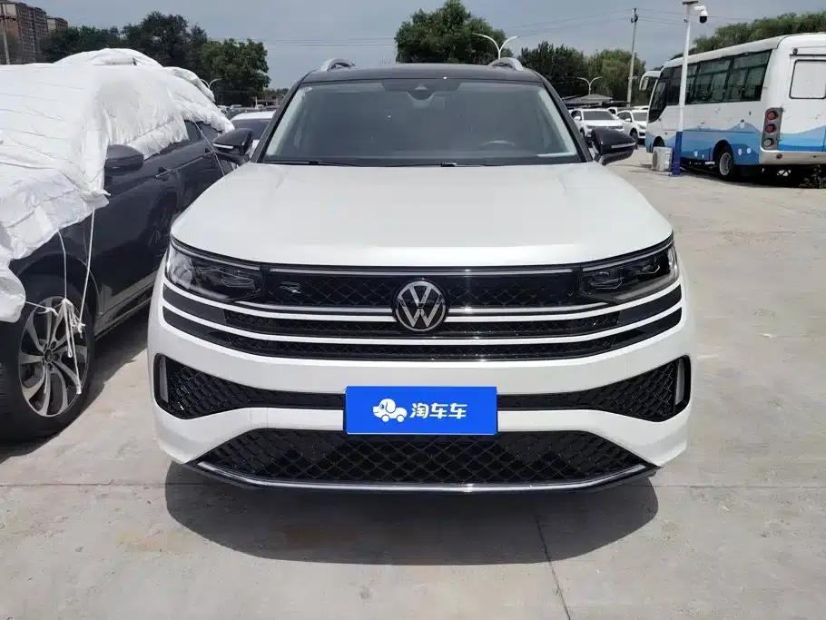 2024 Range Rover 380TSI AWD R-Line Cruiser — миниатюра 2