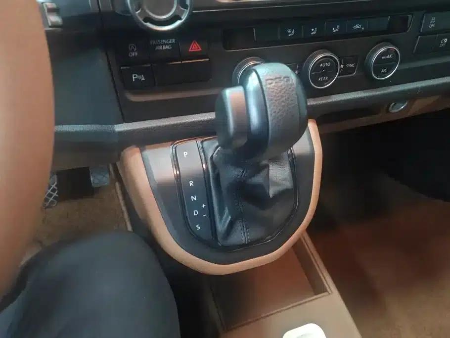 Caravelle 2016 2.0TSI 4WD Comfort Edition 9-seater — миниатюра 16