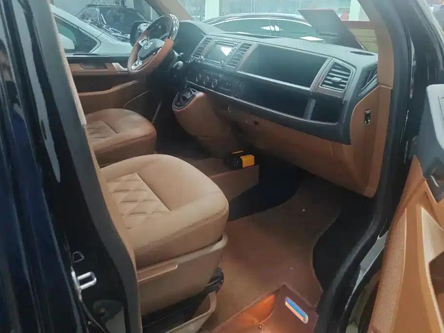 Caravelle 2016 2.0TSI 4WD Comfort Edition 9-seater — миниатюра 8
