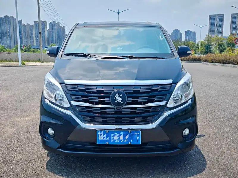 Lingzhi PLUS 2024 1.5T Manual Deluxe 9-Seater — миниатюра 2