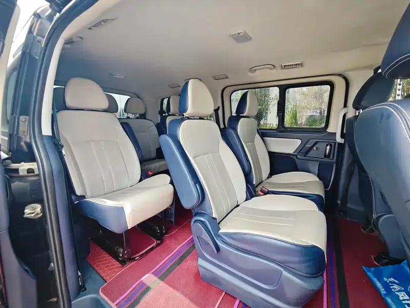 Lingzhi PLUS 2024 1.5T Manual Deluxe 9-Seater — миниатюра 11