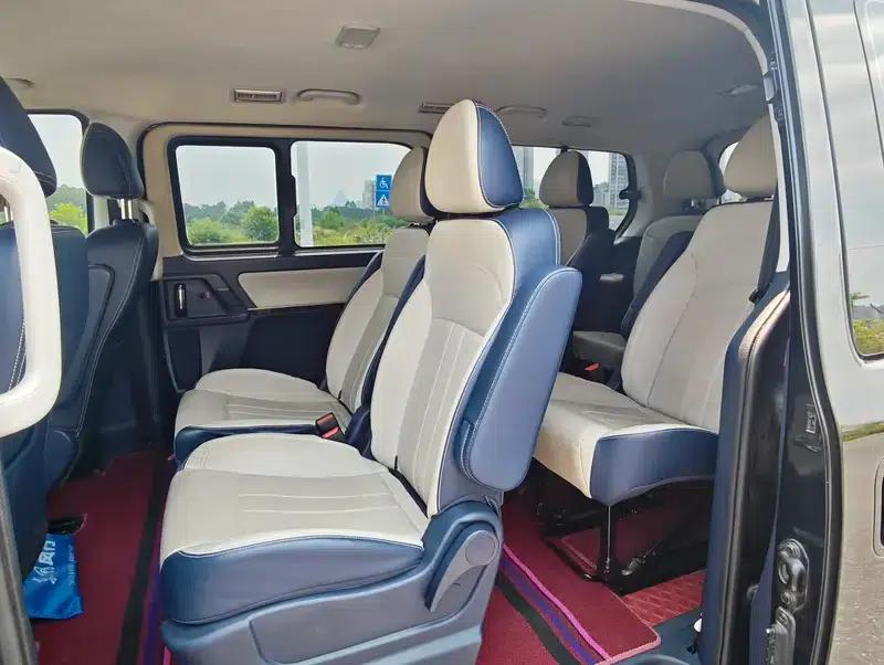 Lingzhi PLUS 2024 1.5T Manual Deluxe 9-Seater — миниатюра 14