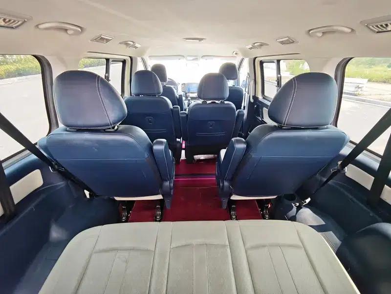 Lingzhi PLUS 2024 1.5T Manual Deluxe 9-Seater — миниатюра 8
