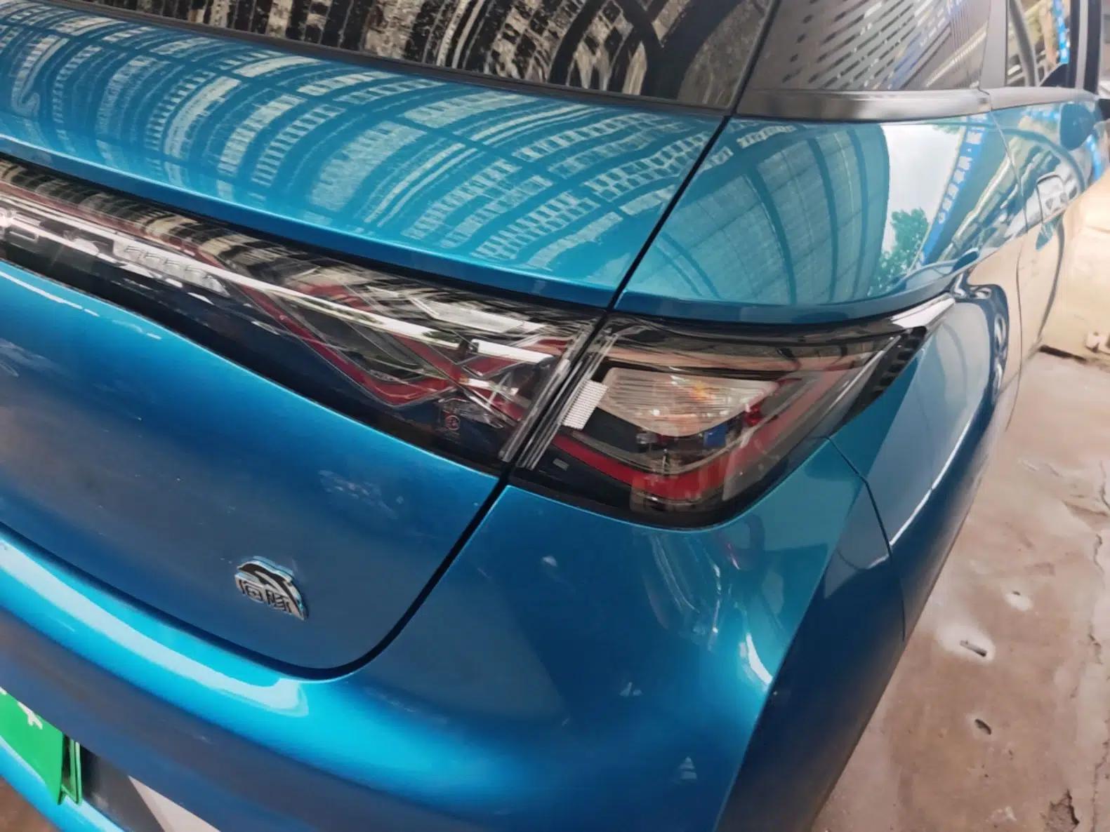 BYD Dolphin 2021 405 km Fashion Edition — миниатюра 9