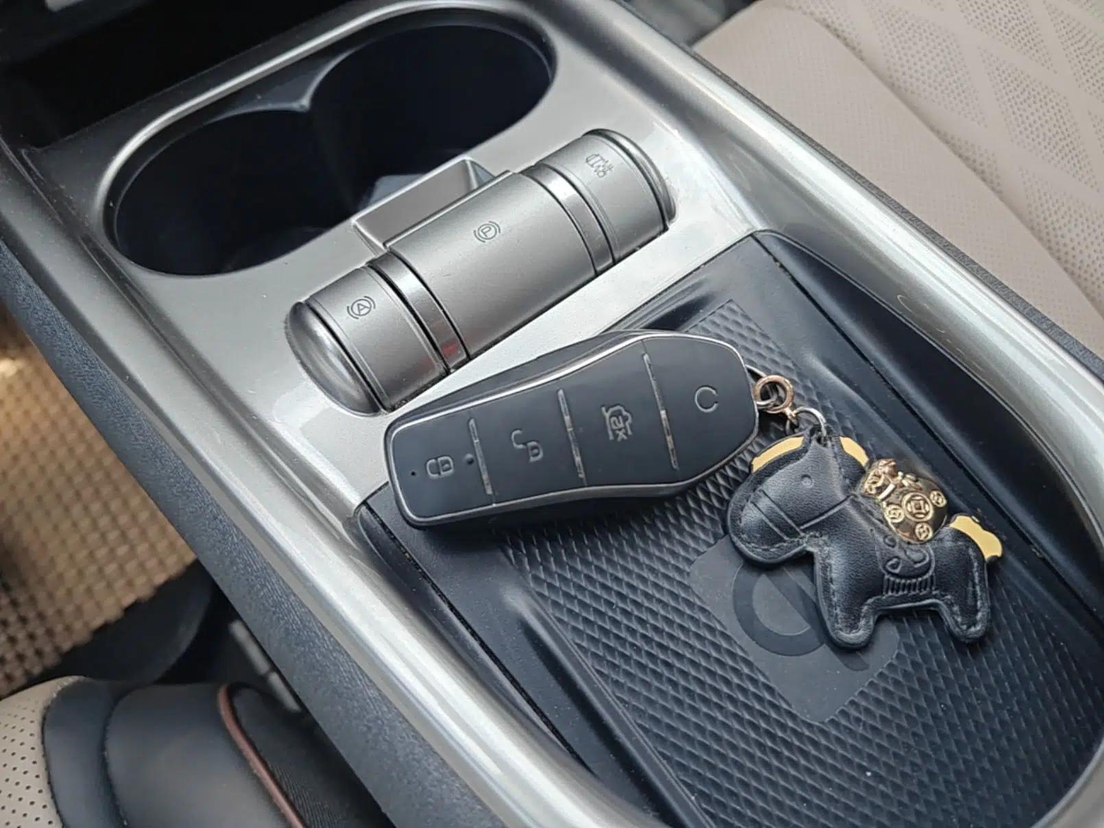 BYD Dolphin 2023 420 km Fashion Edition — миниатюра 29