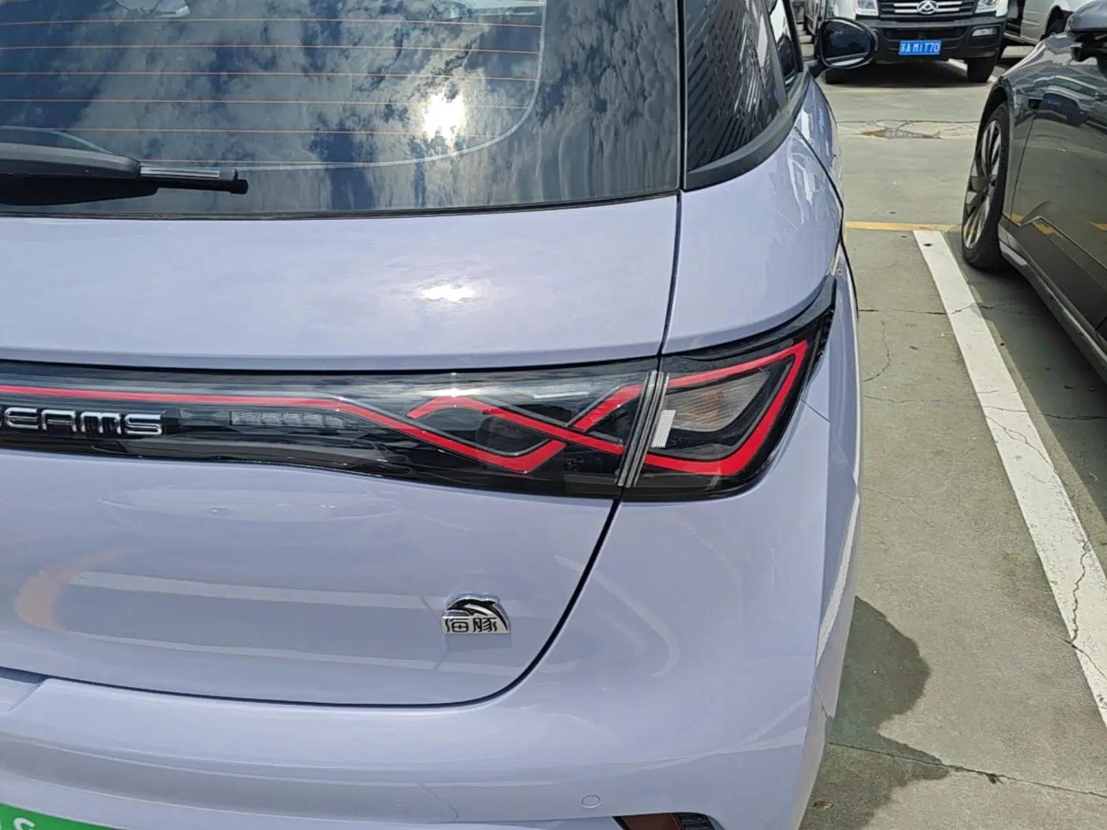 BYD Dolphin 2023 420 km Fashion Edition — миниатюра 9
