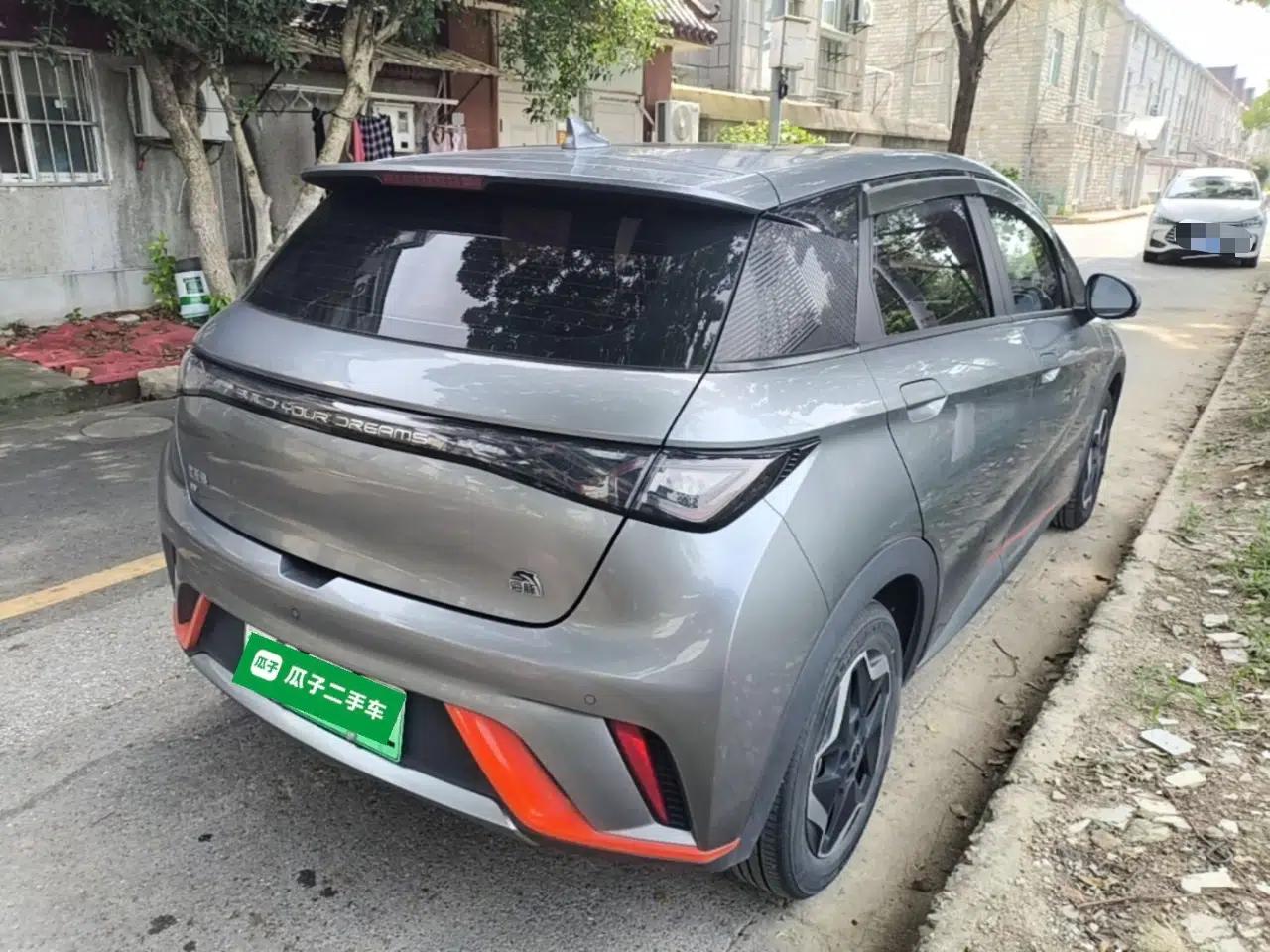 BYD Dolphin 2021 405 km Fashion Edition — миниатюра 6