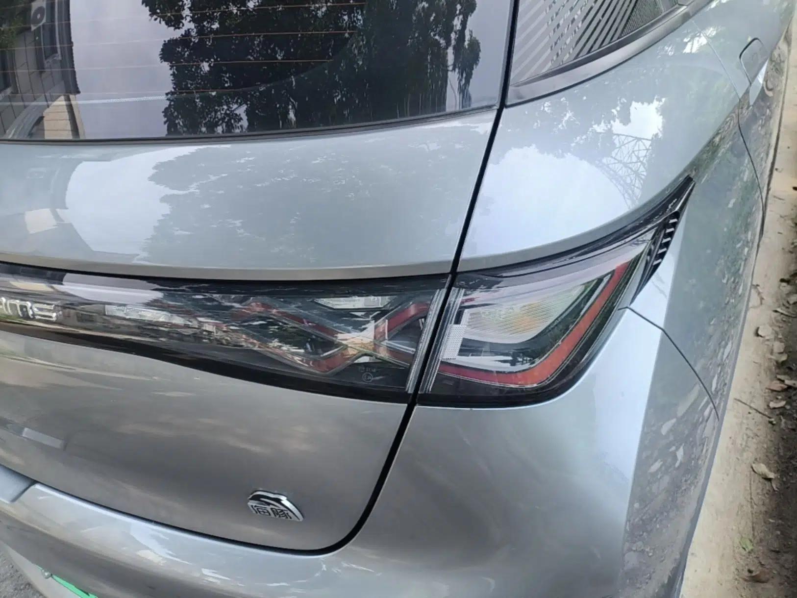 BYD Dolphin 2021 405 km Fashion Edition — миниатюра 9