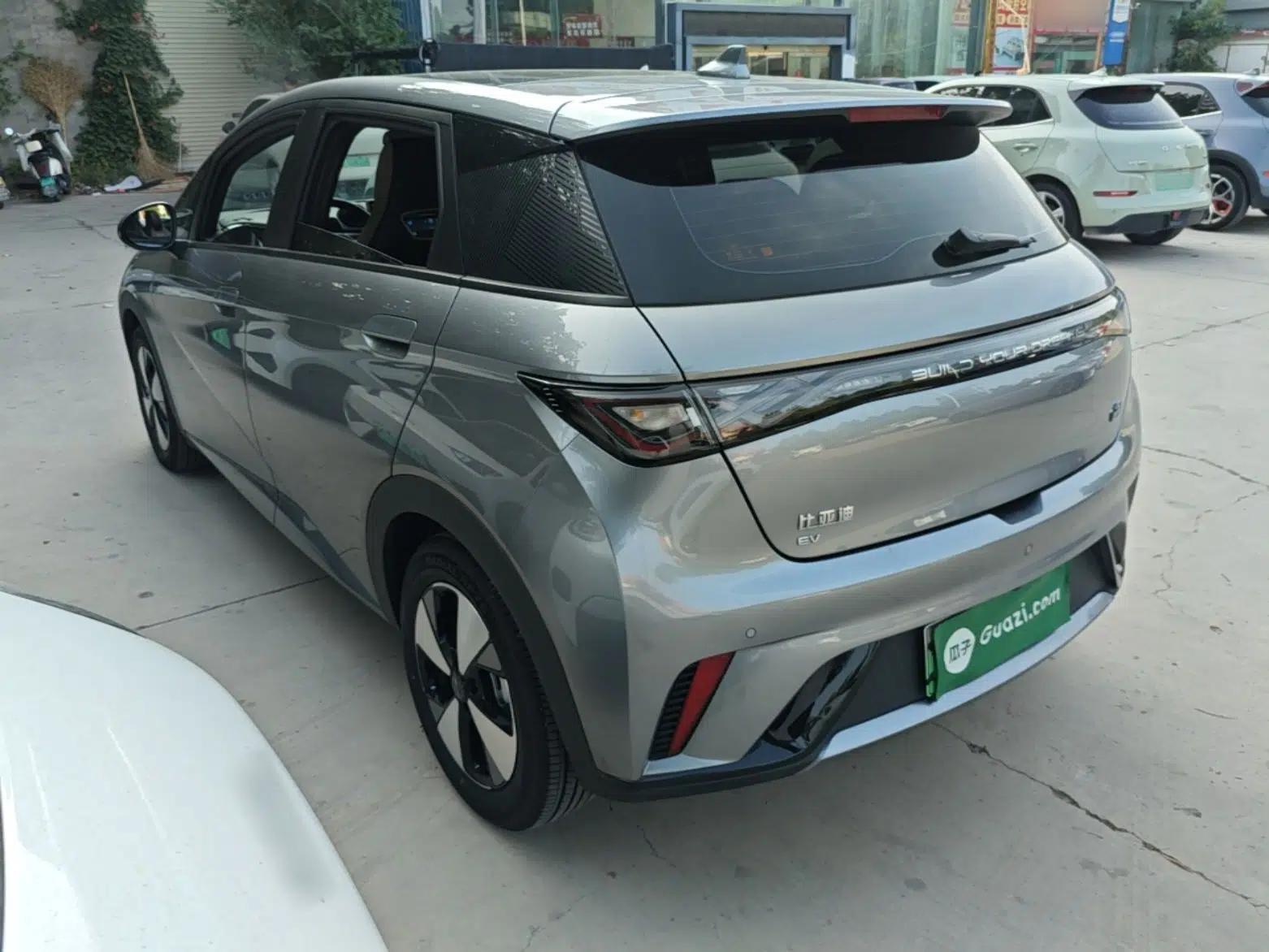 BYD Dolphin 2023 420 km Fashion Edition — миниатюра 4
