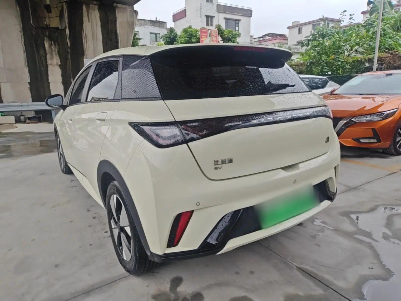 BYD Dolphin 2023 420 km Fashion Edition — миниатюра 4