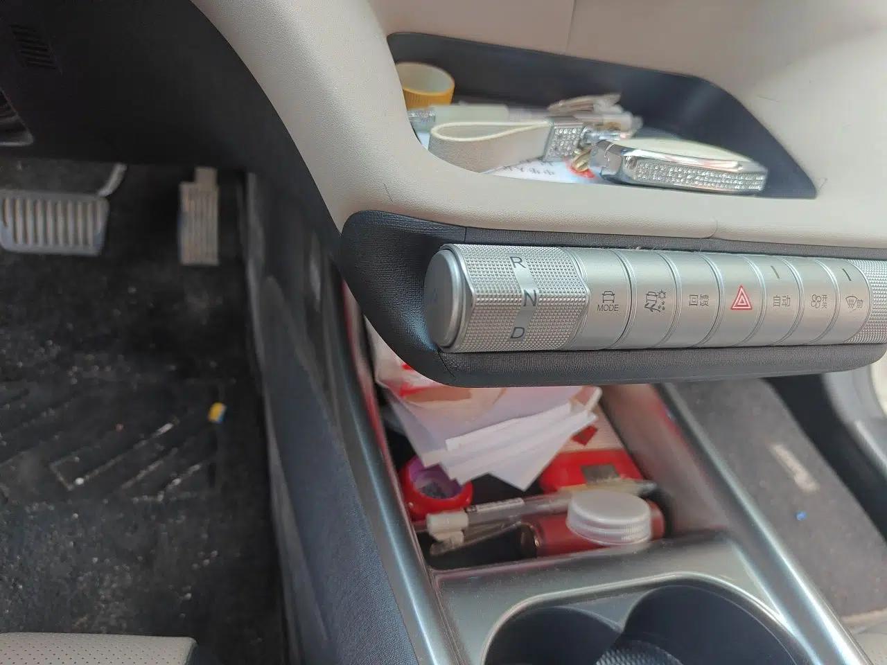 BYD Dolphin 2024 Honor Edition 420km Fashion Version — миниатюра 14