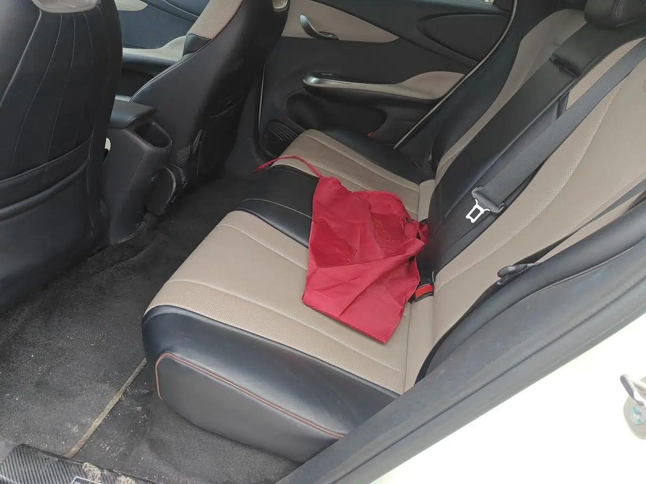 BYD Dolphin 2024 Honor Edition 420km Fashion Version — миниатюра 17