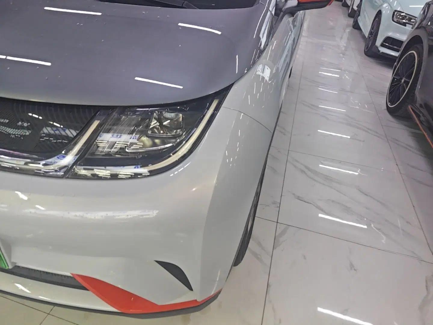 BYD Dolphin 2021 405 km Fashion Edition — миниатюра 8
