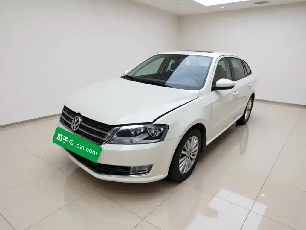 Lavida Gran Turismo 2015 1.6L Automatic Comfort Edition — миниатюра 1
