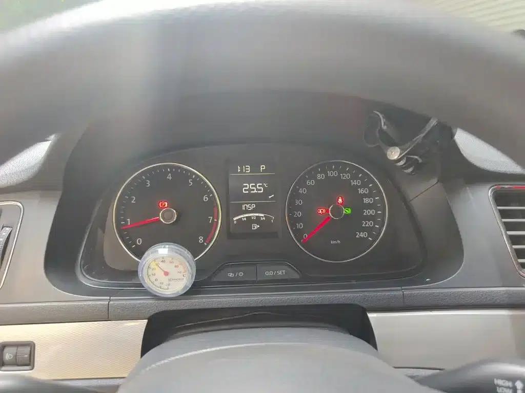 Lavida Gran Turismo 2015 1.6L Automatic Comfort Edition — миниатюра 7