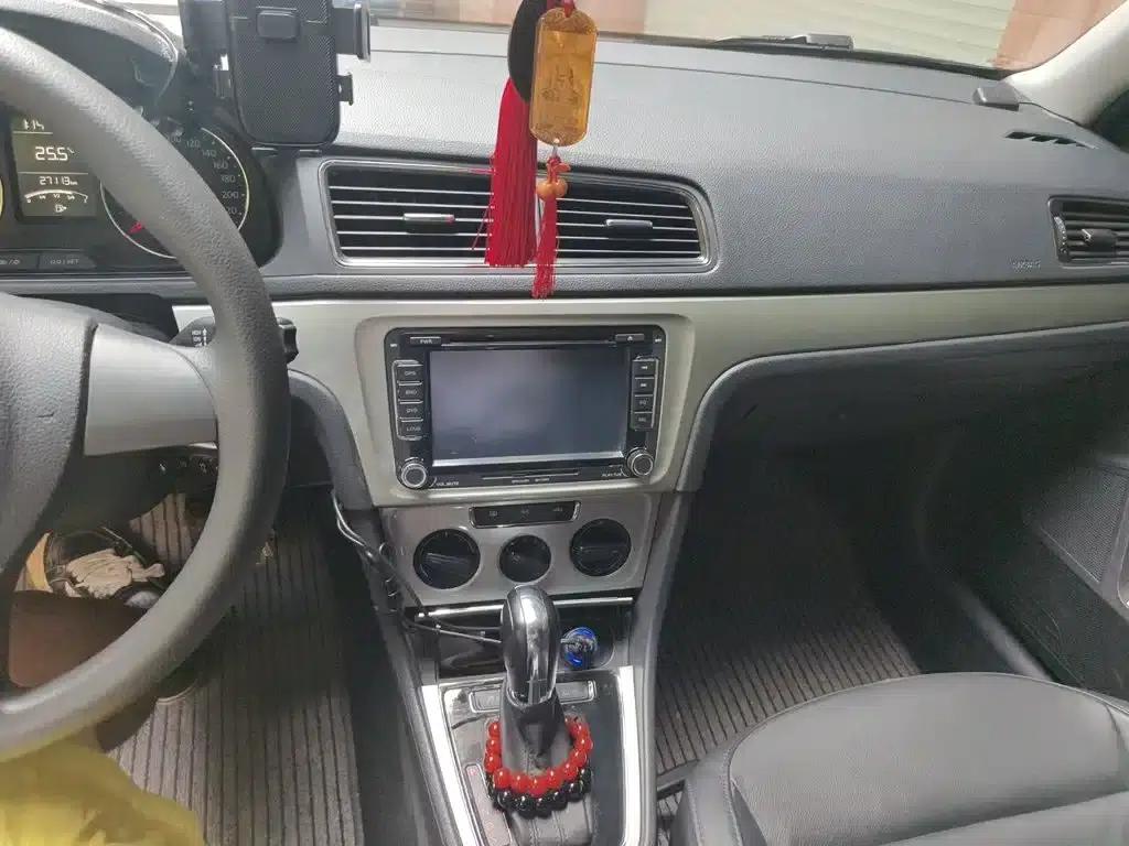 Lavida Gran Turismo 2015 1.6L Automatic Comfort Edition — миниатюра 9