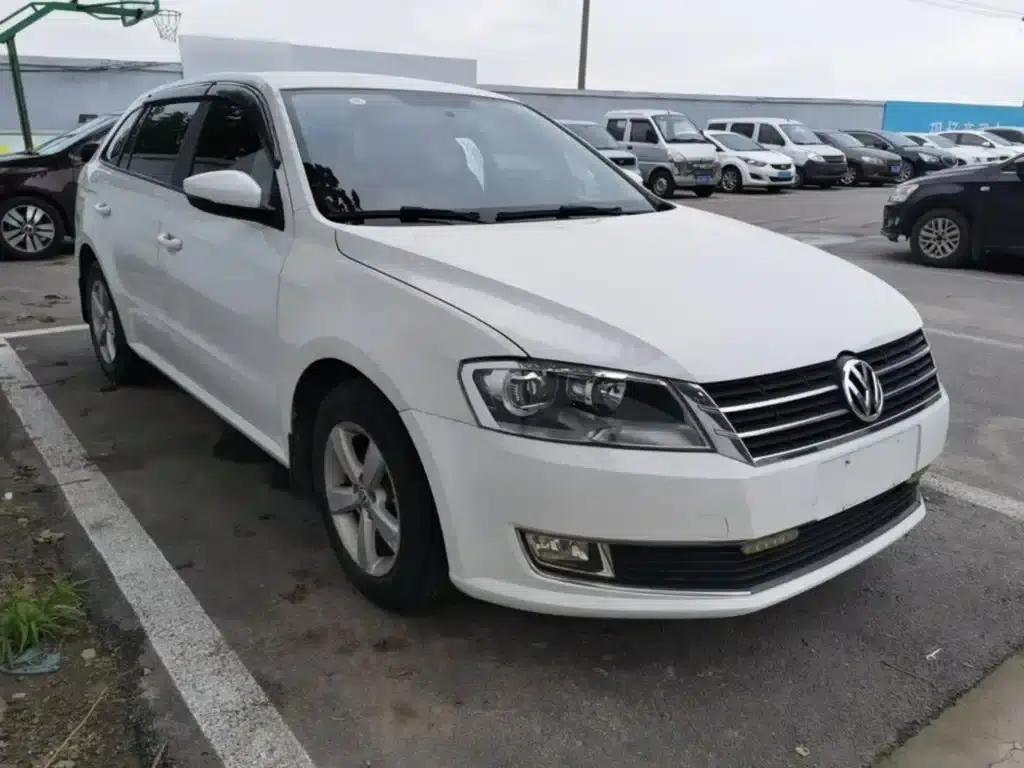 Lavida Gran Turismo 2013 1.6L Manual Fashion Edition — миниатюра 4