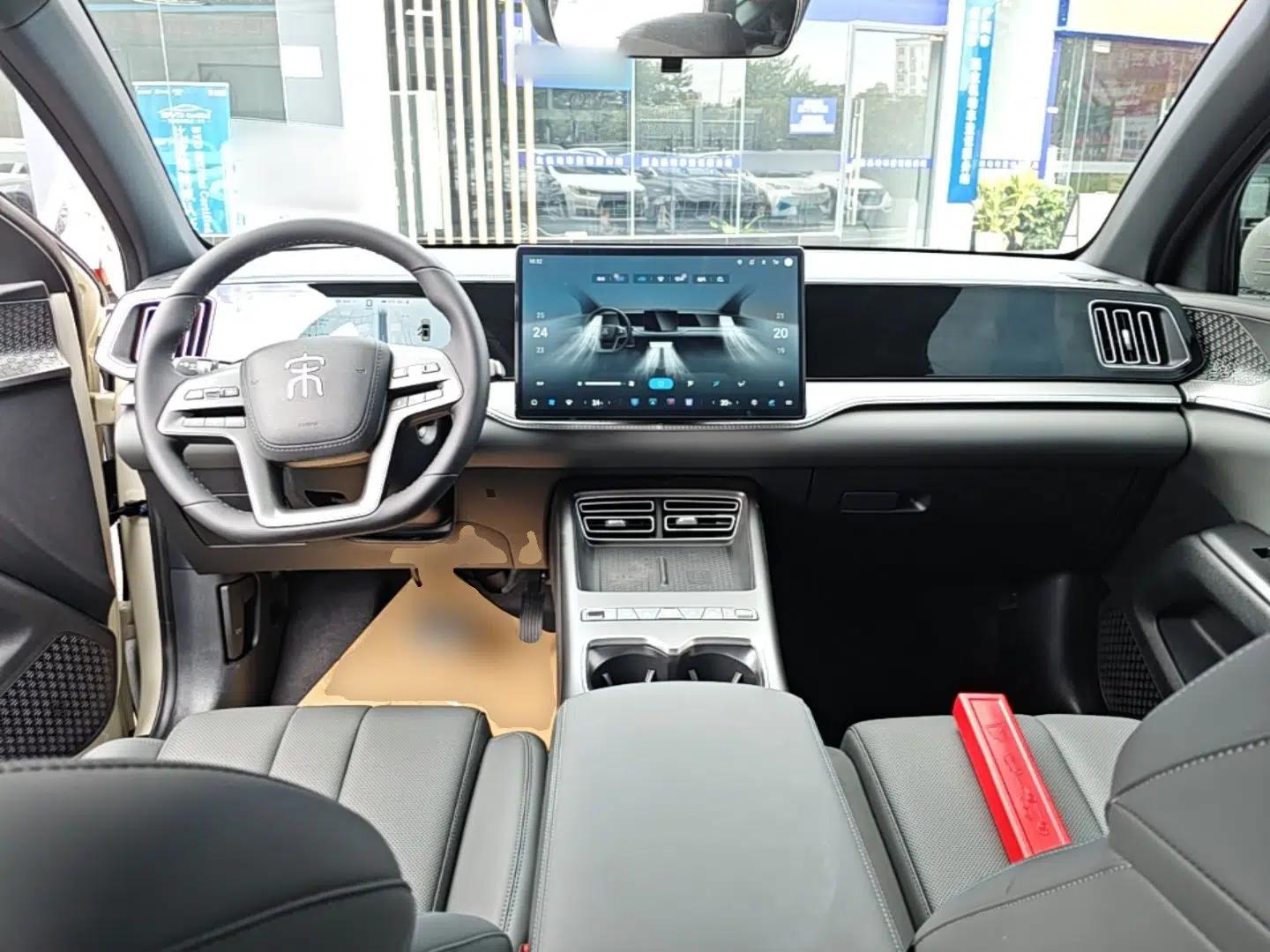 BYD Song Pro New Energy 2026 Model DM-i 220KM Beyond Version — миниатюра 12
