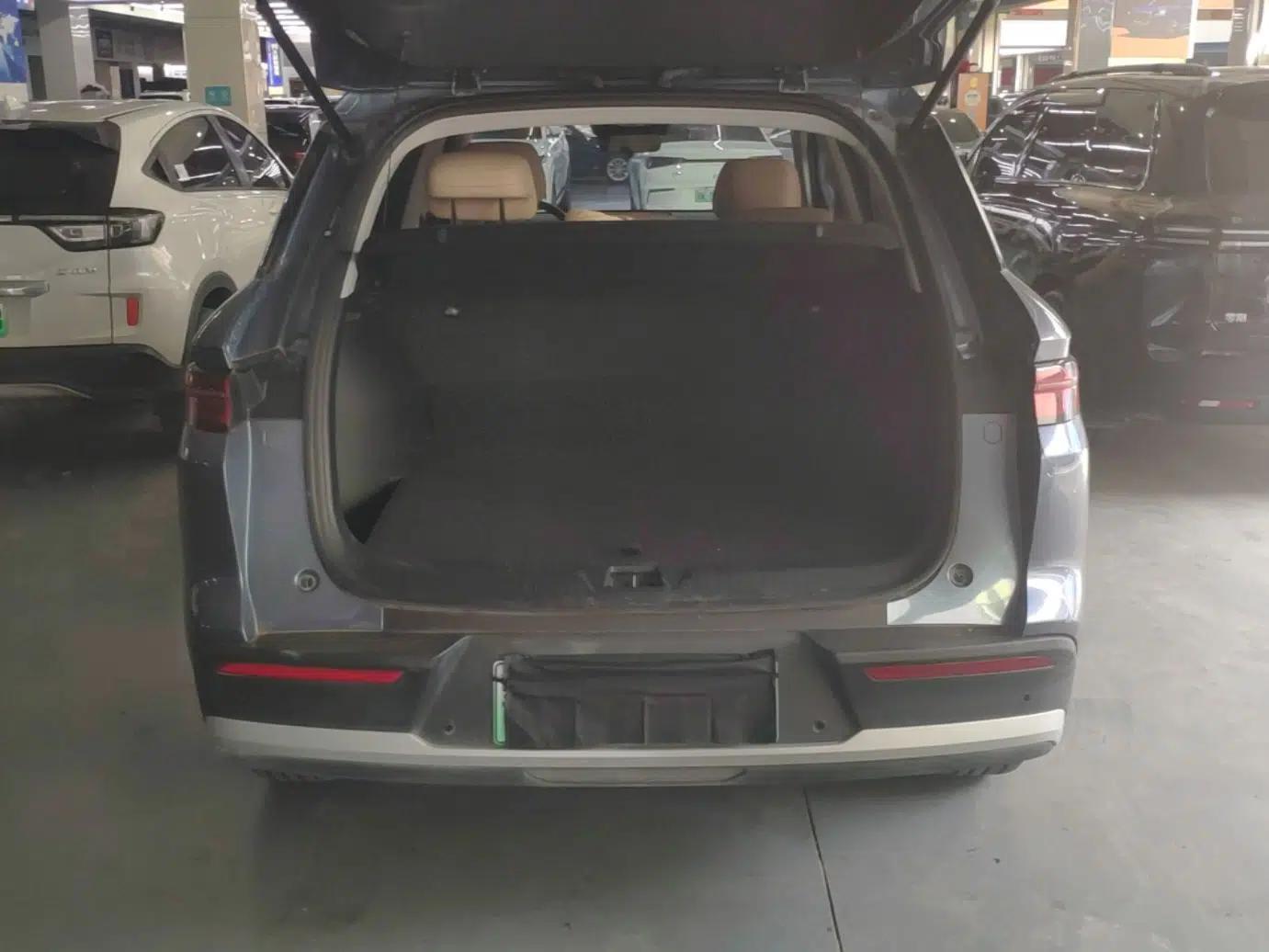 BYD Song Pro New Energy 2025 Second-Generation DM-i 75KM Leading Edition — миниатюра 22