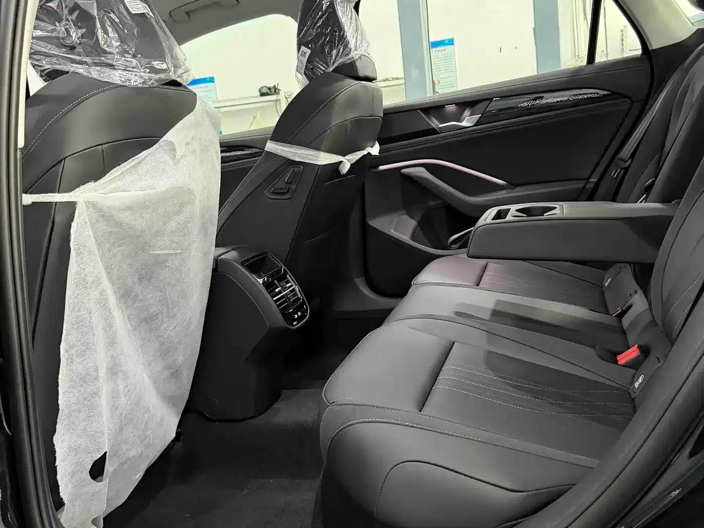 Volkswagen Magotan PHEV 2026 PRO — миниатюра 9