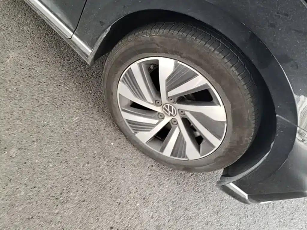 2022 Volkswagen Passat PHEV GTE Luxury Edition — миниатюра 14