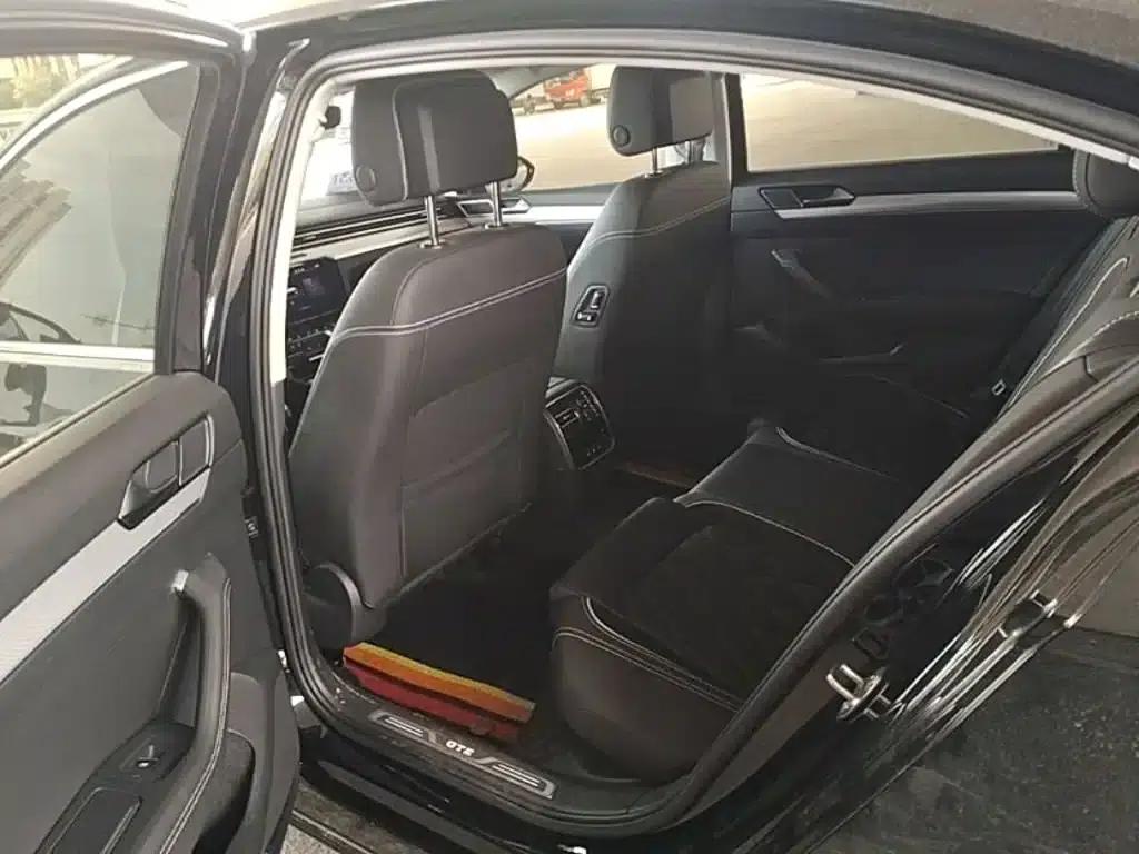2022 Volkswagen Passat PHEV GTE Luxury Edition — миниатюра 24