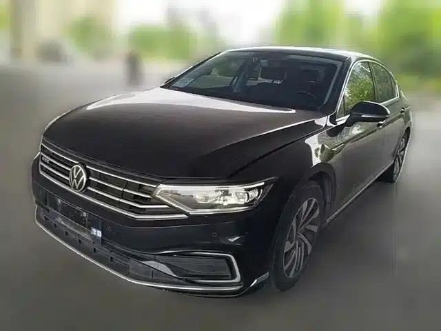 2022 Volkswagen Passat PHEV GTE Luxury Edition