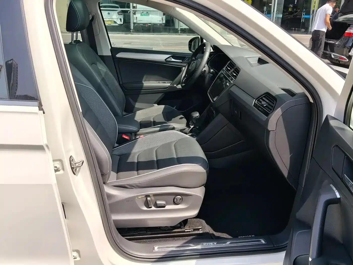 Tiguan L Plug-in Hybrid 2021 430PHEV Plug-in Hybrid Flagship Edition — миниатюра 17