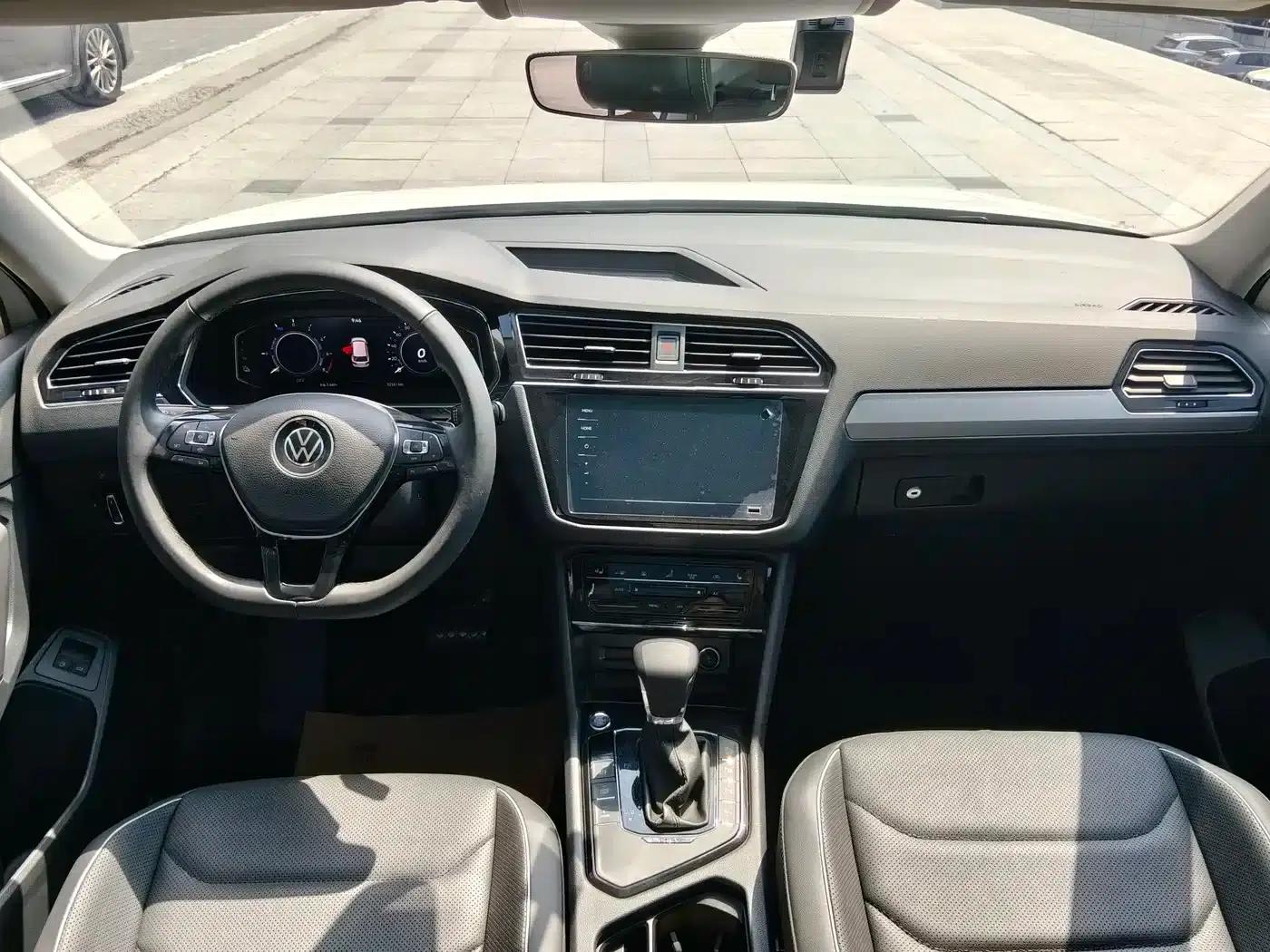 Tiguan L Plug-in Hybrid 2021 430PHEV Plug-in Hybrid Flagship Edition — миниатюра 20