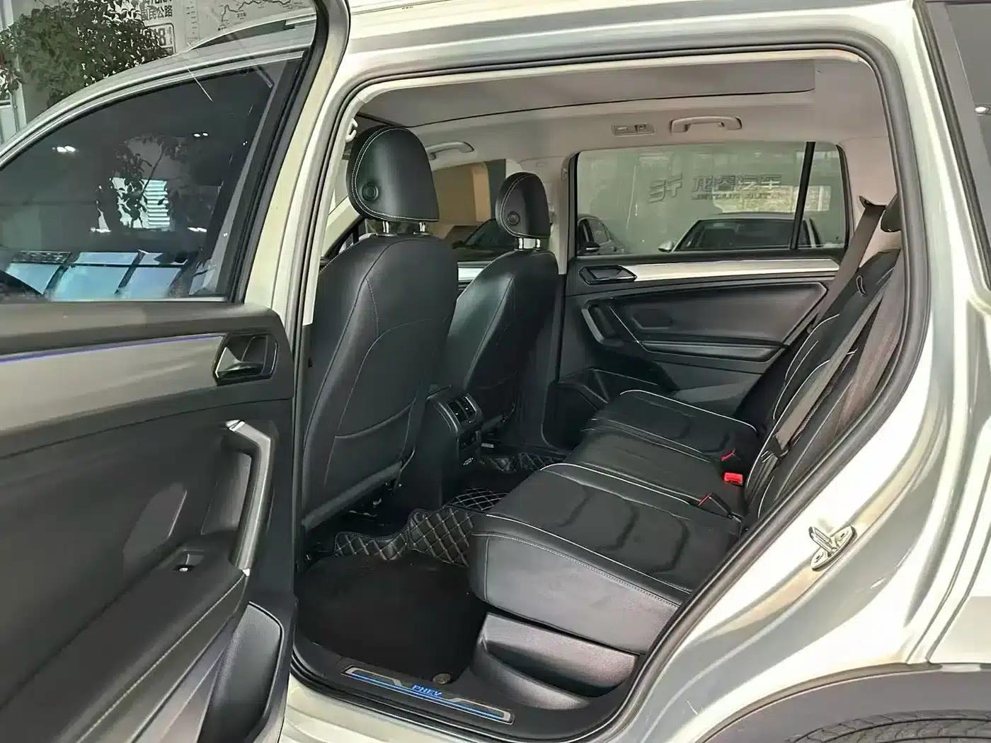 Tiguan L Plug-in Hybrid 2020 430PHEV Plug-in Hybrid Flagship Edition — миниатюра 6