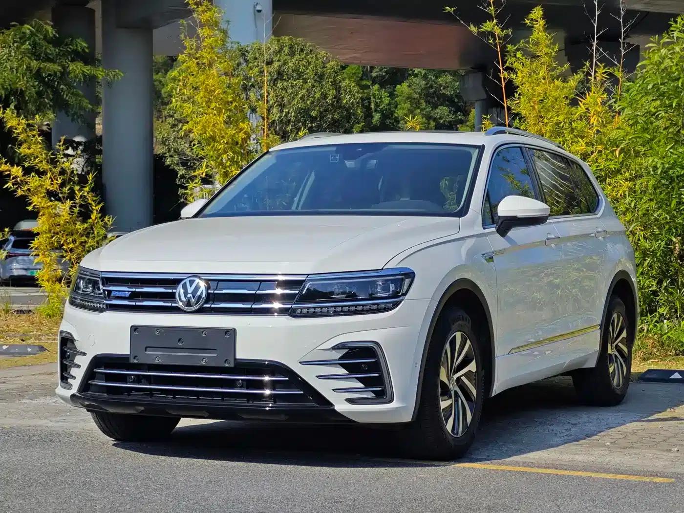 Tiguan L Plug-in Hybrid 2020 430PHEV Plug-in Hybrid Flagship Edition — миниатюра 1