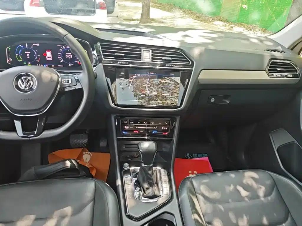 Tiguan L Plug-in Hybrid 2020 430PHEV Plug-in Hybrid Premium Edition — миниатюра 13