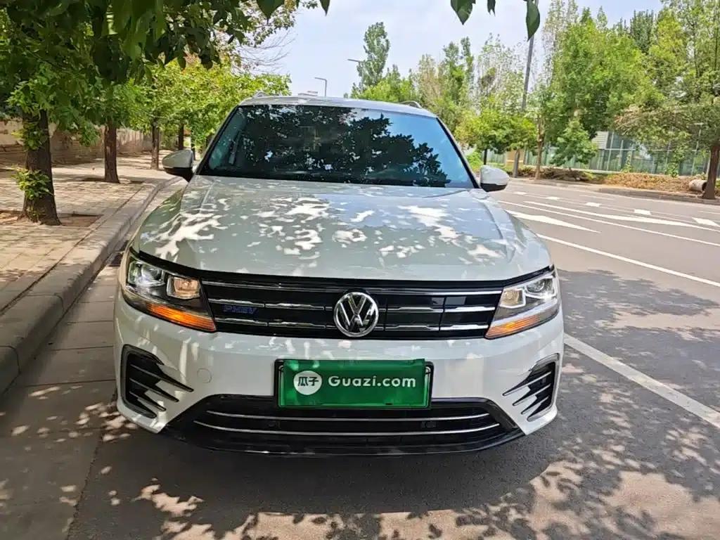 Tiguan L Plug-in Hybrid 2020 430PHEV Plug-in Hybrid Premium Edition — миниатюра 3