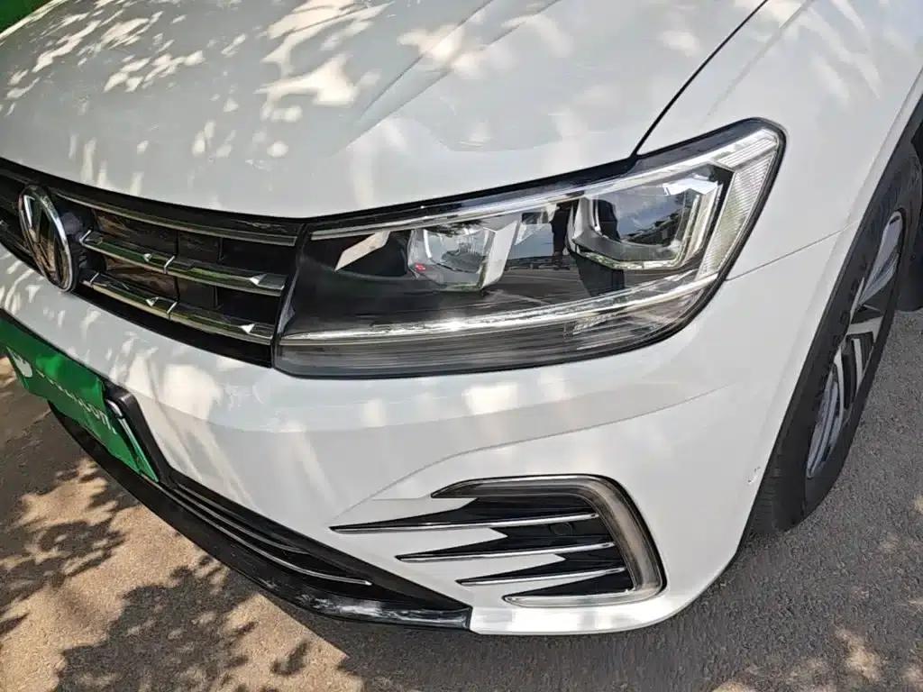 Tiguan L Plug-in Hybrid 2020 430PHEV Plug-in Hybrid Premium Edition — миниатюра 24