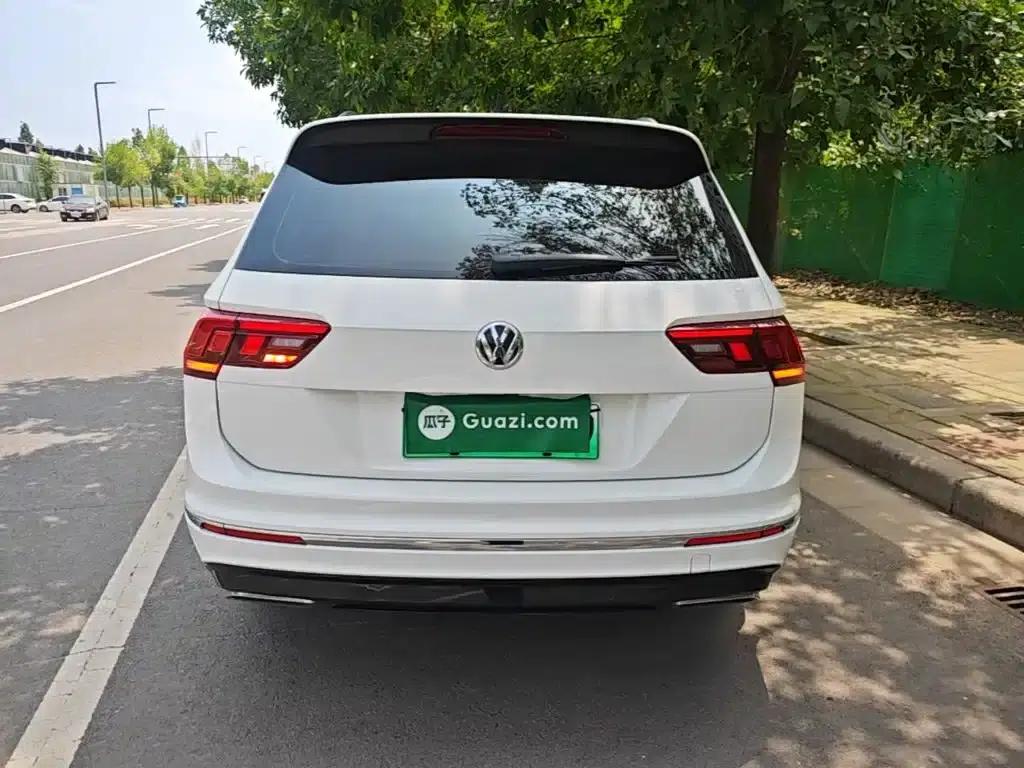Tiguan L Plug-in Hybrid 2020 430PHEV Plug-in Hybrid Premium Edition — миниатюра 6