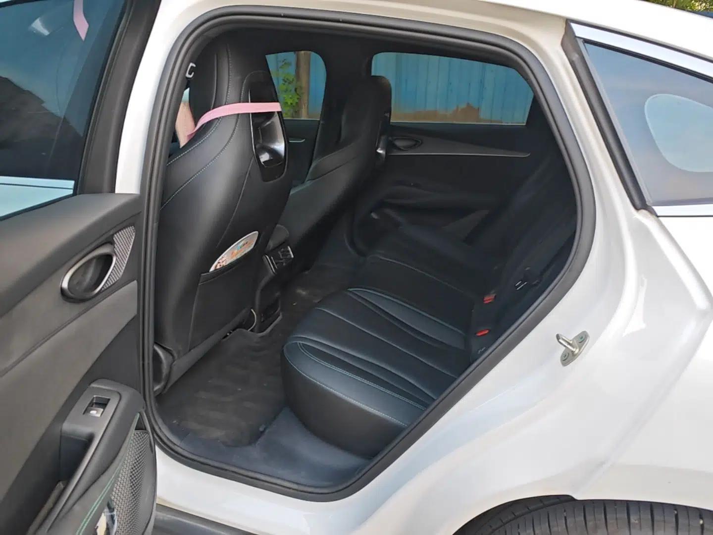 BYD Seal 06 New Energy 2024 DM-i 120KM Luxury Model — миниатюра 20
