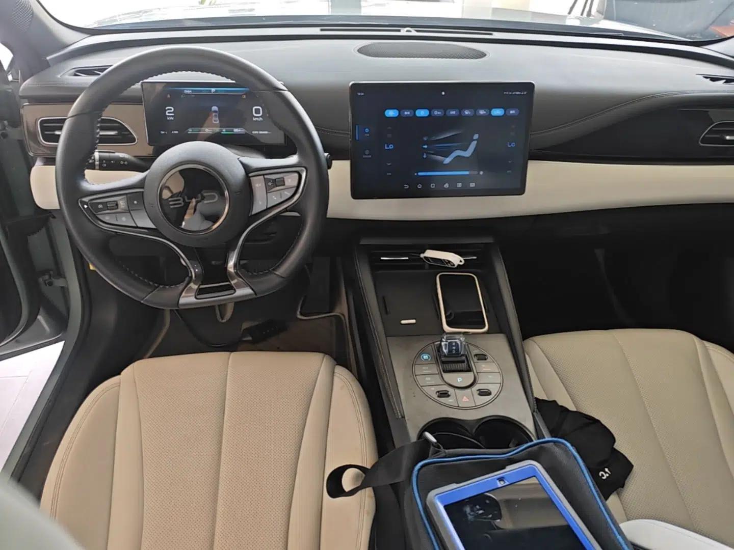 BYD Seal 06 New Energy 2024 DM-i 120KM Prestige Model — миниатюра 12