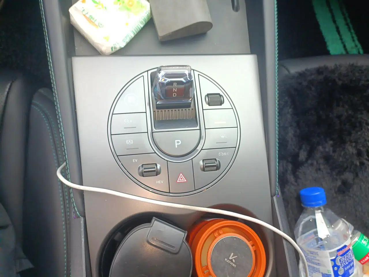 BYD Seal 06 New Energy 2024 DM-i 80KM Prestige Model — миниатюра 14