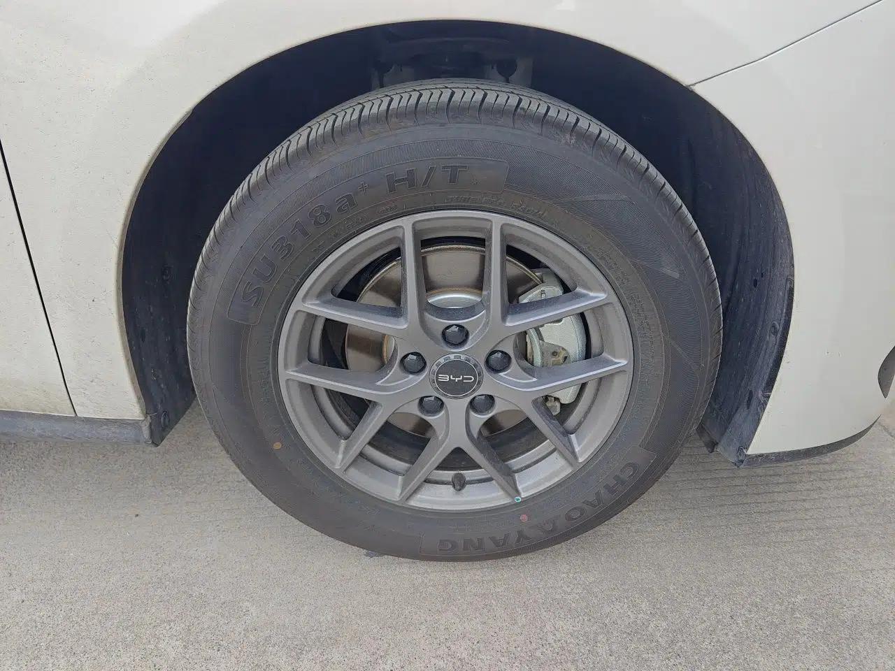 BYD Seal 06 New Energy 2026 DM-i Ultra-Enjoyment 128KM Luxury Edition — миниатюра 8