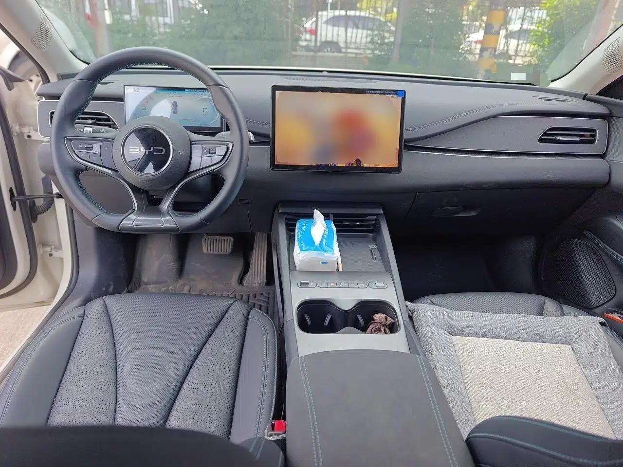 BYD Seal 06 New Energy 2026 DM-i Ultra-Enjoyment 128KM Luxury Edition — миниатюра 9