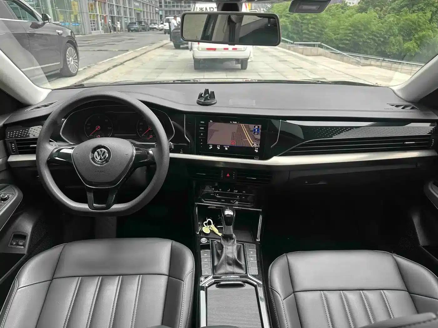 2020 Volkswagen Passat Plug-in Hybrid 430PHEV Hybrid Elite Edition (China VI Emission Standard) — миниатюра 15