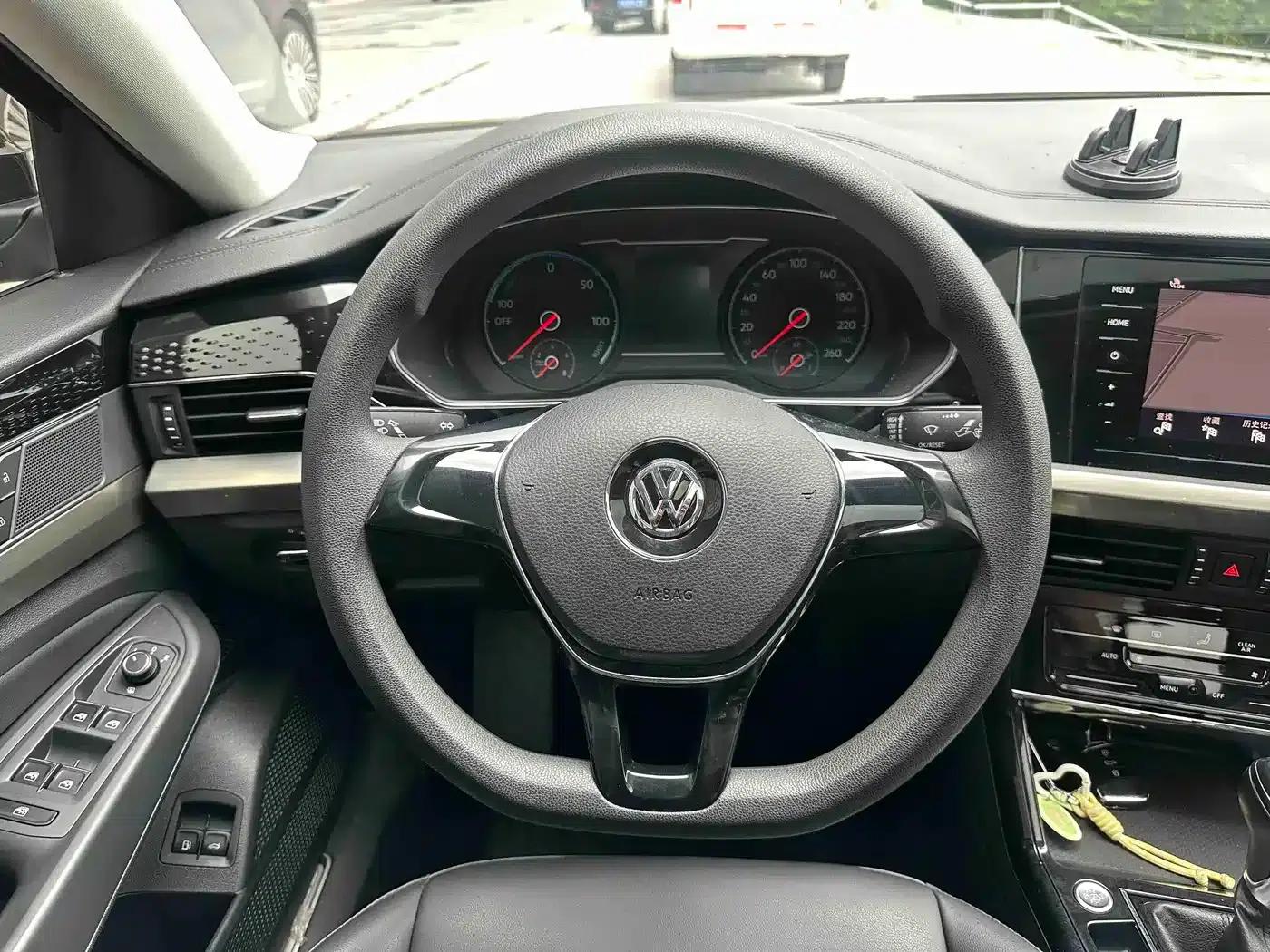 2020 Volkswagen Passat Plug-in Hybrid 430PHEV Hybrid Elite Edition (China VI Emission Standard) — миниатюра 17