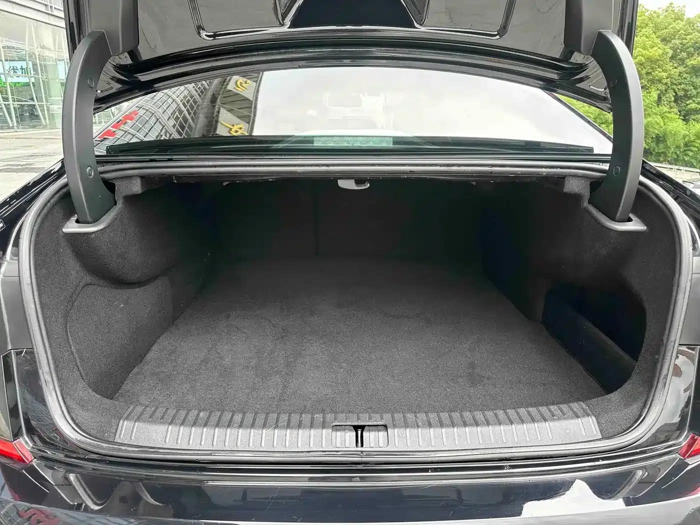 2020 Volkswagen Passat Plug-in Hybrid 430PHEV Hybrid Elite Edition (China VI Emission Standard) — миниатюра 9