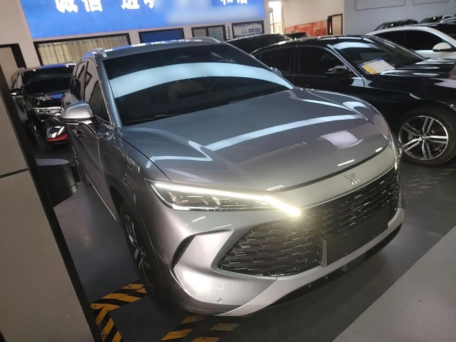 BYD Song L DM-i 2024 112 km Beyond Edition — миниатюра 3