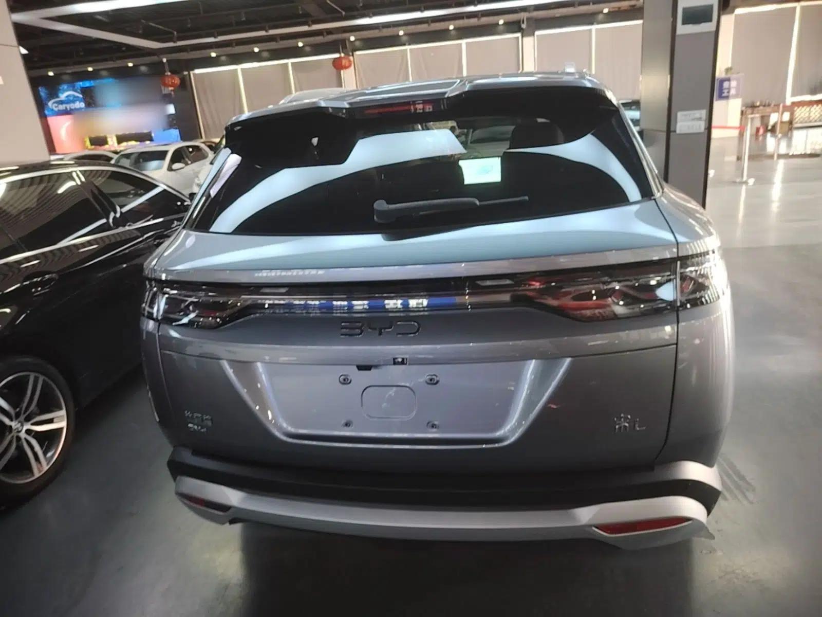 BYD Song L DM-i 2024 112 km Beyond Edition — миниатюра 5