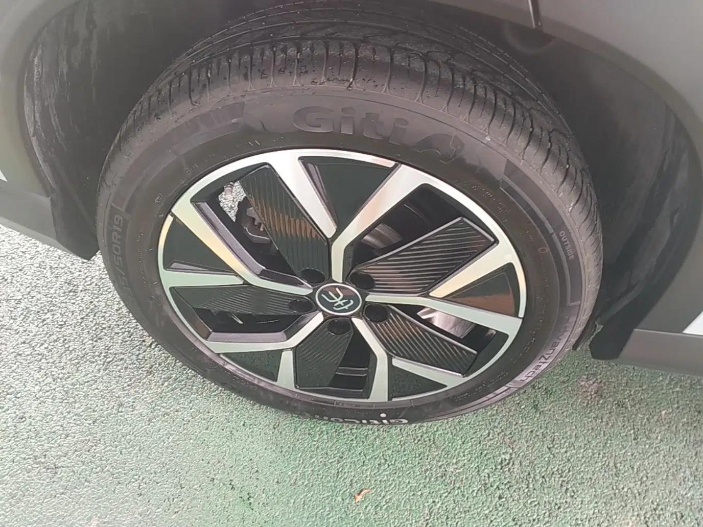 BYD Song L DM-i 2025 Intelligent Driving Version 160 km Beyond-Range Type — миниатюра 11