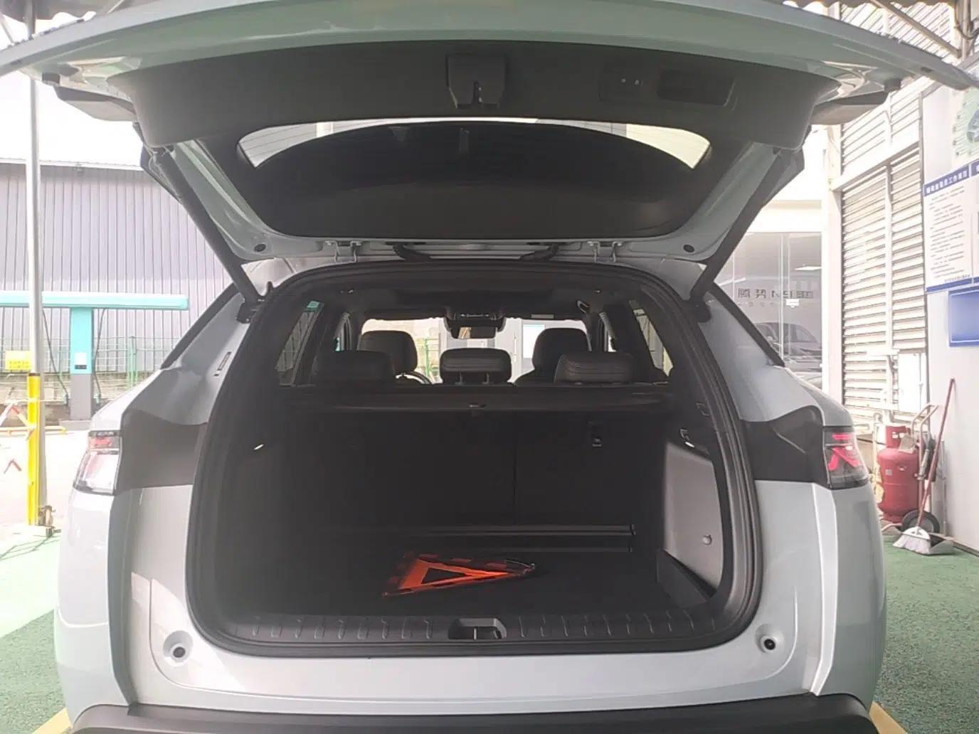 BYD Song L DM-i 2025 Intelligent Driving Version 160 km Beyond-Range Type — миниатюра 22