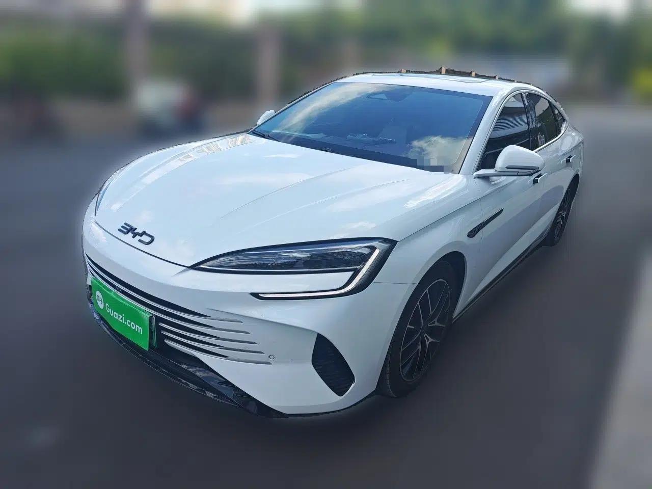 BYD Seal 2024 HONOR Edition DM-i 1.5L 121km Prestige Model — миниатюра 1