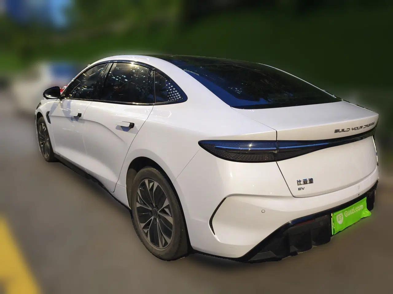 BYD Seal 2022 550 km Standard Range Rear-Wheel Drive Prestige Version — миниатюра 4